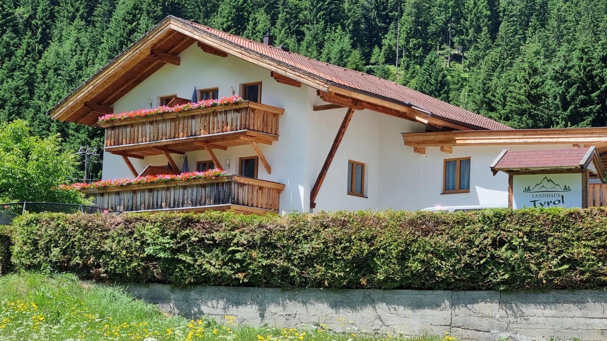 Gaestehaus Landhaus Tyrol Gries im Sellrain Εξωτερικό φωτογραφία